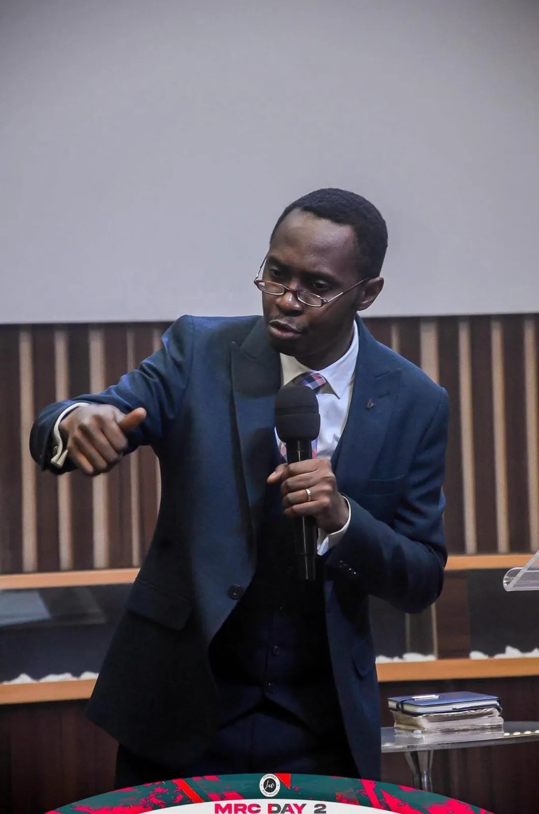 GIVE YOUR PASTOR THE PERMISSION TO “PASTOR” YOU